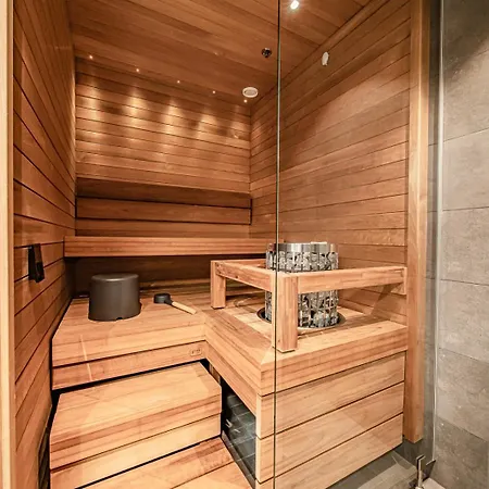 C10 Center Incl 2 Passes By Aavalevi Levi