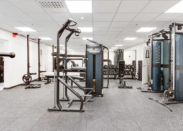 C10 Center Incl 2 Passes By Aavalevi 레비