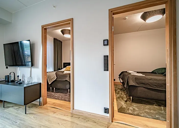 C10 Center Incl 2 Passes By Aavalevi