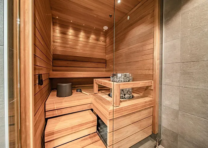 C10 Center Incl 2 Passes By Aavalevi 레비